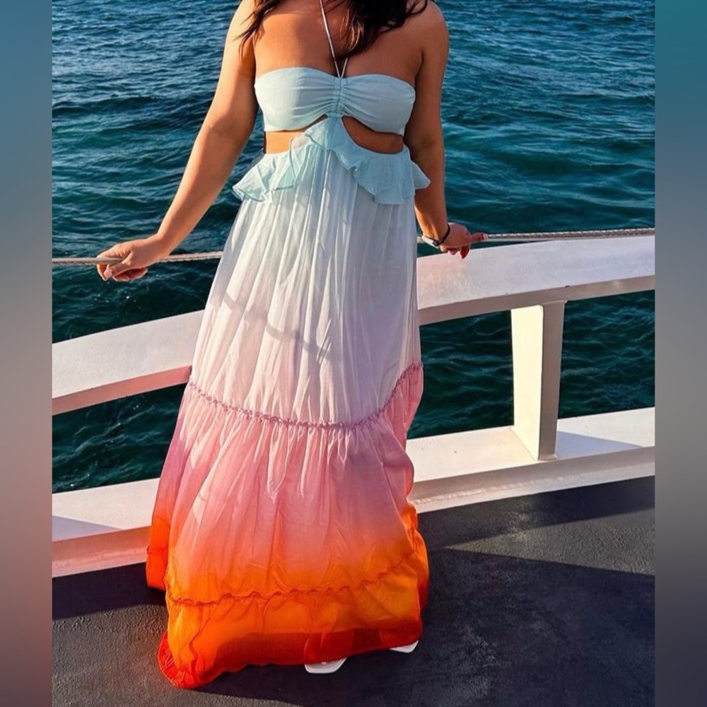 Used once - Main trip ombré colored maxi dress. Size large.